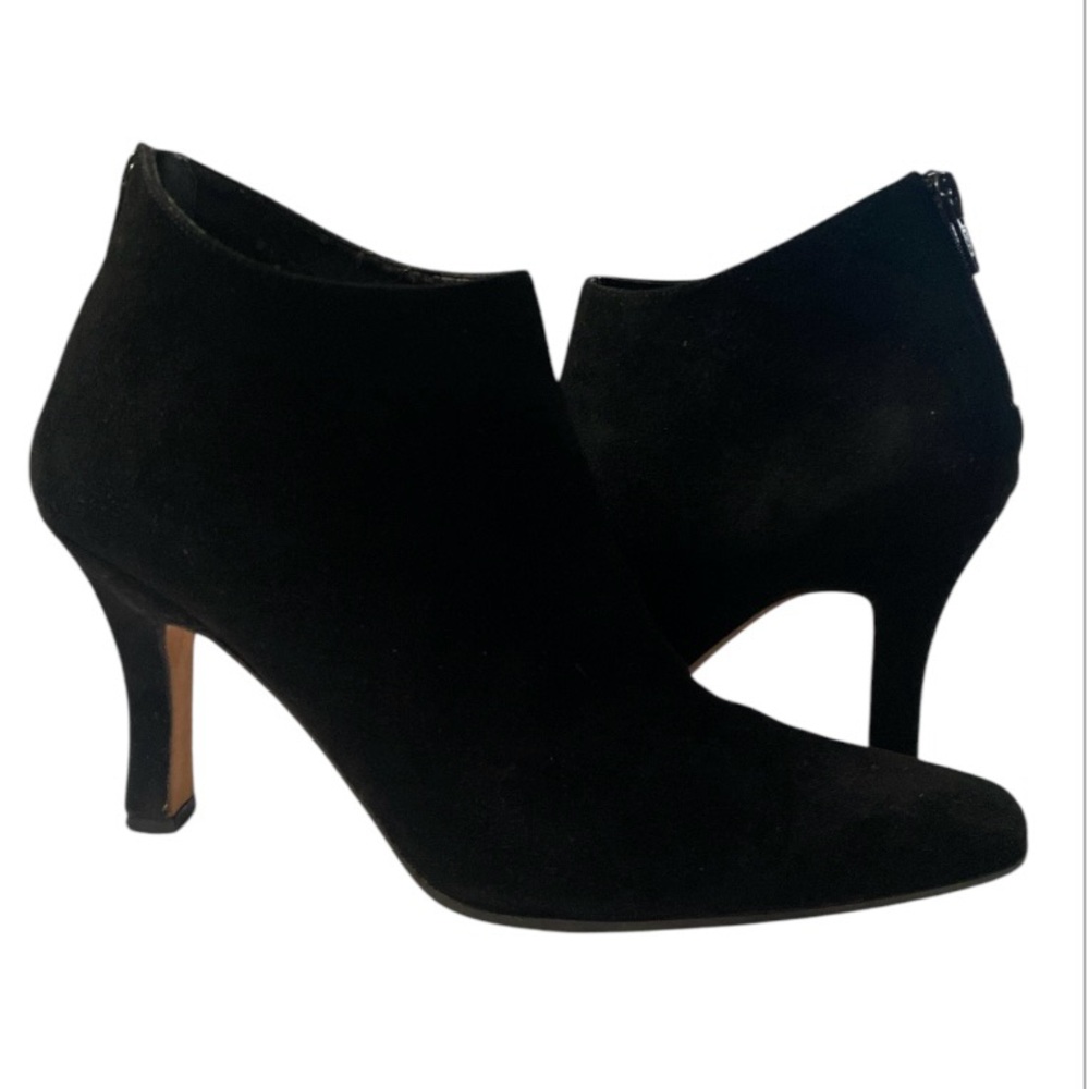 VANELi Black Suede Pointed Toe Ankle Boots 6.5 Women Quiet Luxury Classic Chic